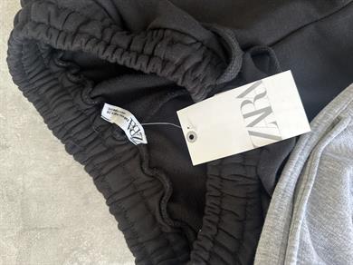 Siyah Bol Paça Eşofman