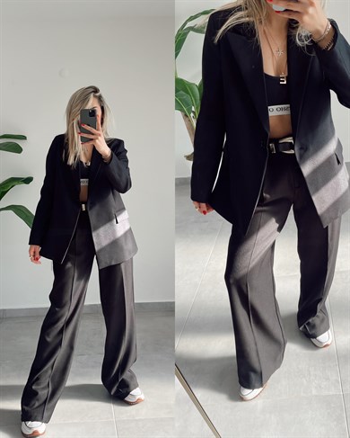 Siyah Cep Detaylı Ceket