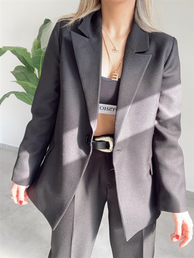 Siyah Cep Detaylı Ceket