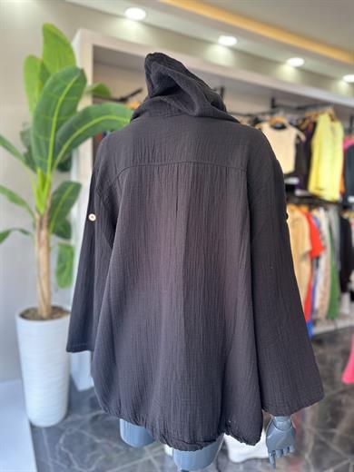 Siyah Cepli Kapşonlu Müslin Gömlek