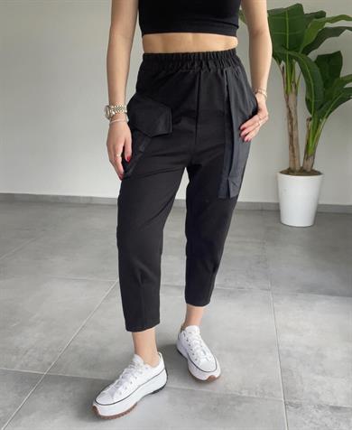 Siyah Cepli Tasarım Eşofman