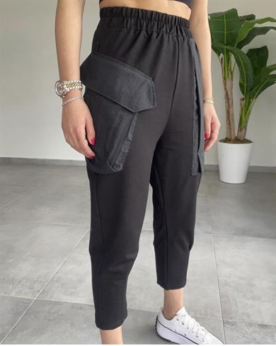 Siyah Cepli Tasarım Eşofman