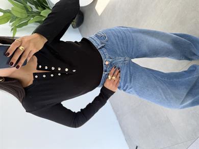 Siyah Çıtçıt Detay Bluz