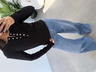 Siyah Çıtçıt Detay Bluz