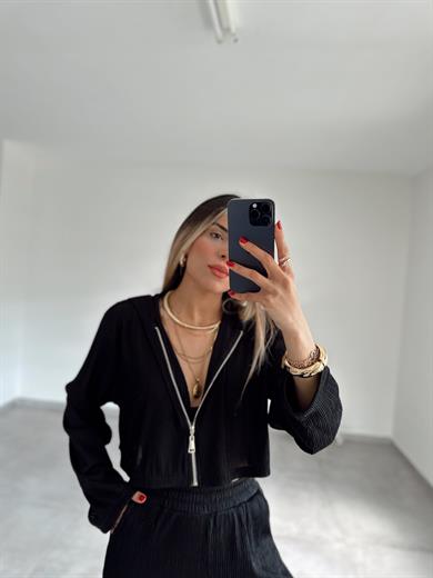 Siyah Croplu Üçlü Takım