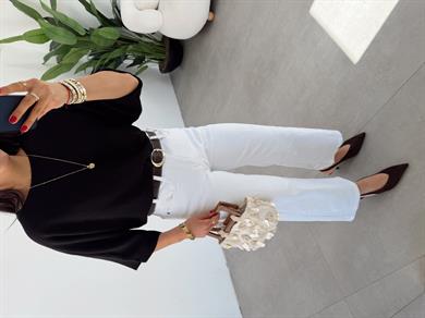 Siyah Dantel Detaylı Triko Bluz