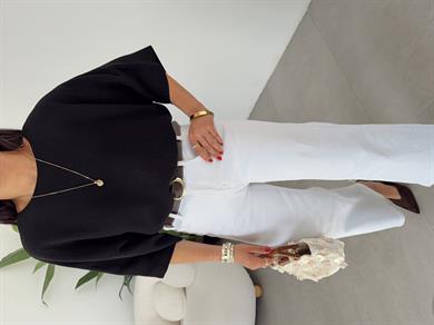 Siyah Dantel Detaylı Triko Bluz