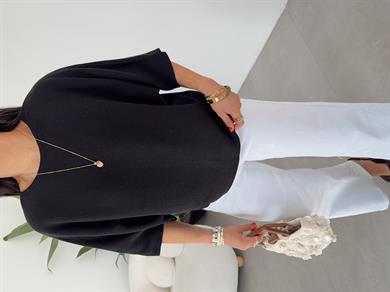 Siyah Dantel Detaylı Triko Bluz