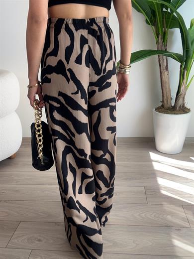 Siyah Desenli Salaş Pantolon