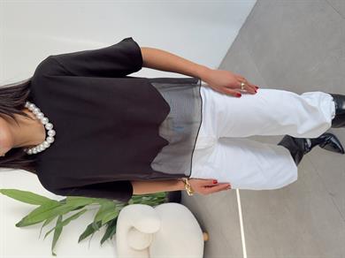 Siyah Eteği Tül Garnili Tshirt