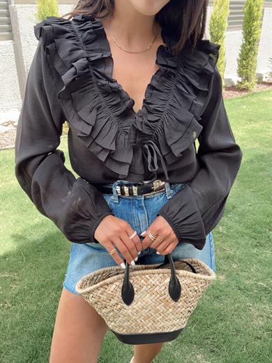 Siyah Fırfırlı Bluz