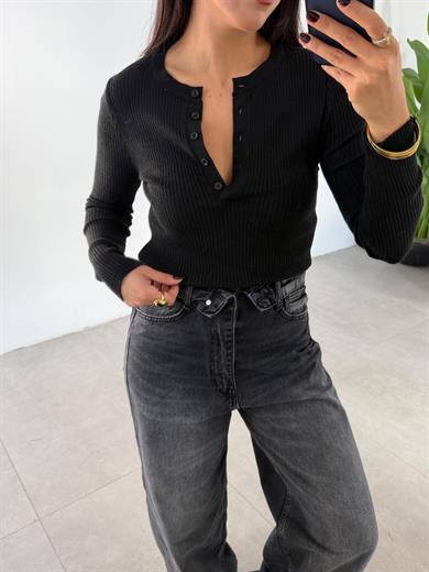 Siyah Fitilli Düğme Detaylı Bluz