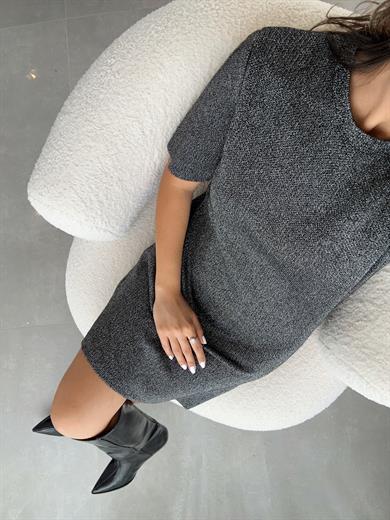 Siyah Gümüş Bisiklet Yaka Parlak Dokulu Triko Elbise