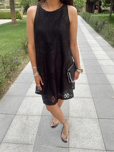 Siyah Güpür Elbise