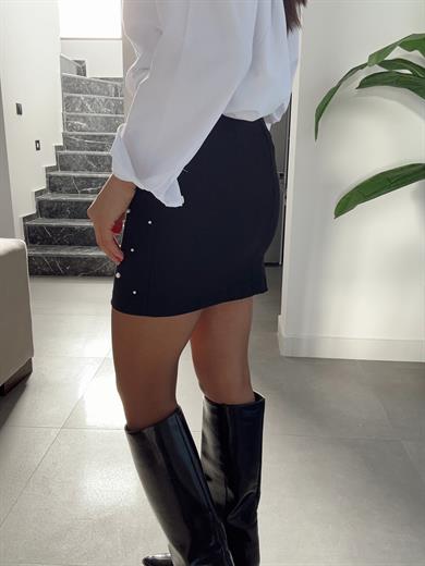 Siyah İnci Detaylı Etek
