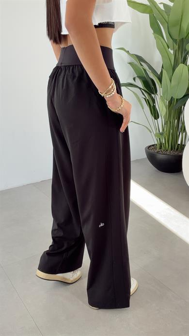 Siyah Kalın Kemer Pantolon