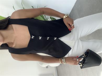 Siyah Kare Yaka Astarlı Yelek