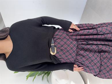 Siyah Kayık Yaka Basic Triko Kazak