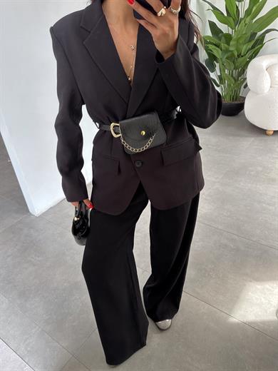 Siyah Kemerli Atlas Ceket