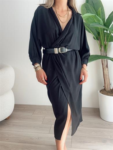 Siyah Kemerli Dokuma Elbise