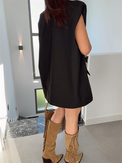 Siyah Kemerli Sıfır Kol Yelek