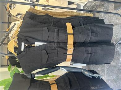 Siyah Keten Kemerli Elbise