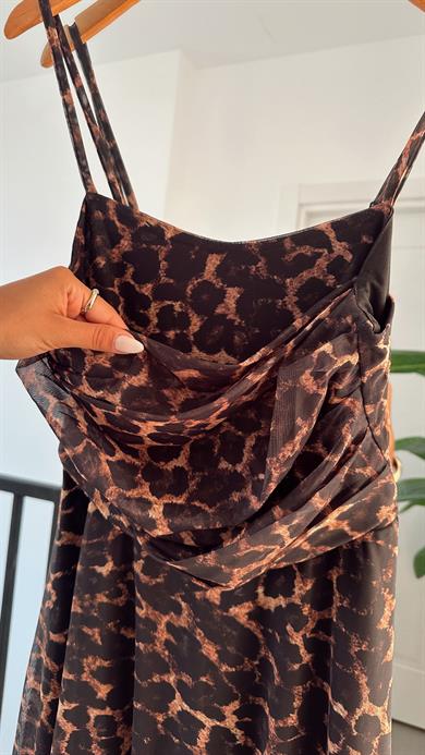 Siyah Leopar Desen Askılı Elbise