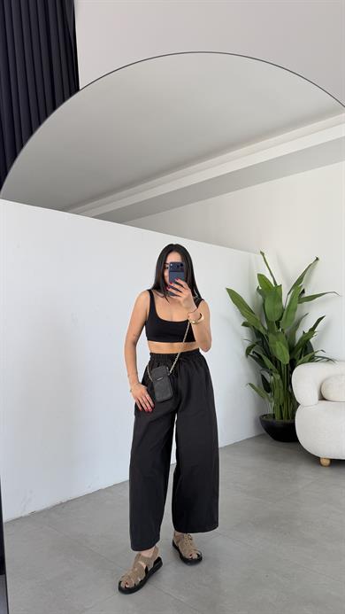 Siyah Marina Kumaş Cepli Parçalı Boru Paça Pantolon