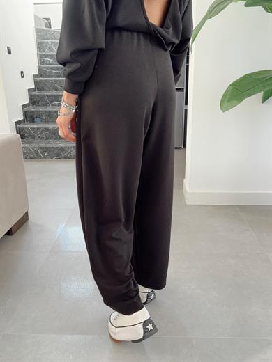 Siyah Ön Düğüm Detaylı Modal Pantolon