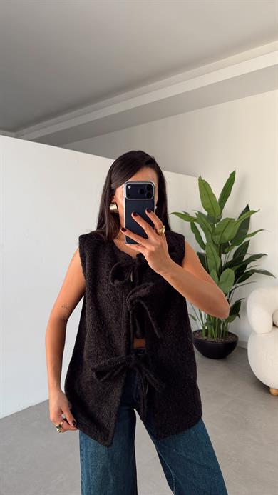 Siyah Önden Bağlamalı Yelek