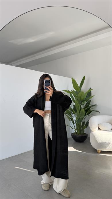 Siyah Önü Açık Şal Yaka Hırka