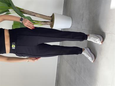 Siyah Paça Lastikli Eşofman