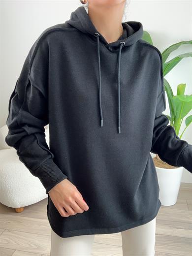 Siyah Pis Dikiş Kapüşonlu Sweat