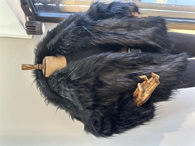 Siyah Premium Suni Kürk Mont