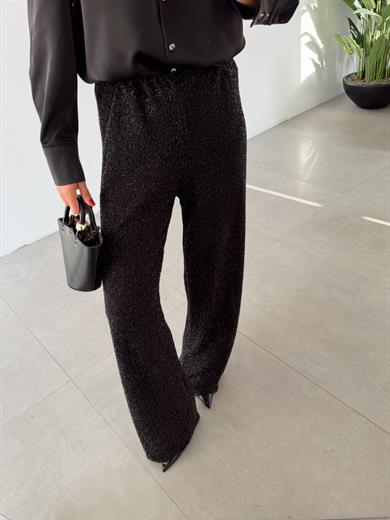 Siyah Pullu Pantolon