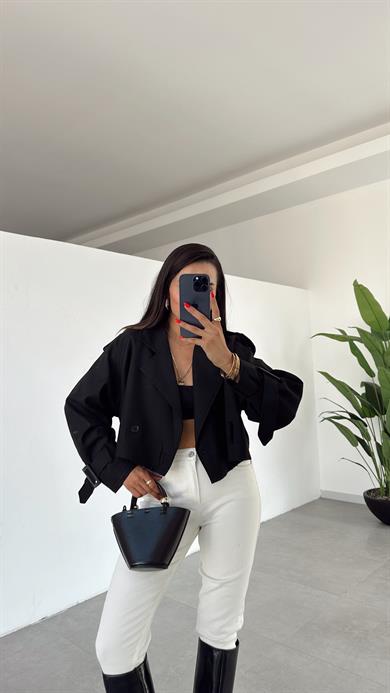 Siyah Reglan Kısa Ceket