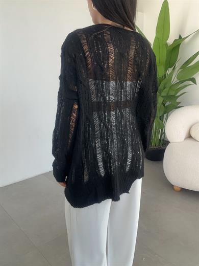 Siyah Saç Örgülü Ajurlu Kazak