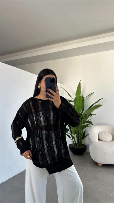 Siyah Saç Örgülü Ajurlu Kazak