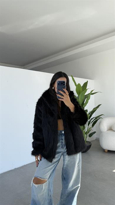 Siyah Şal Yaka Kürk