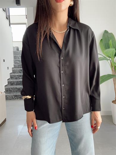 Siyah Saten Gömlek