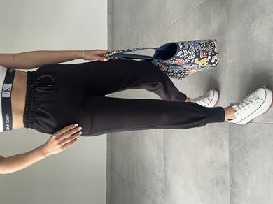 Siyah Scuba Paça Pileli Eşofman