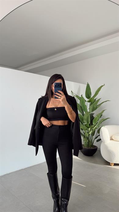 Siyah Straplez Çelik Crop