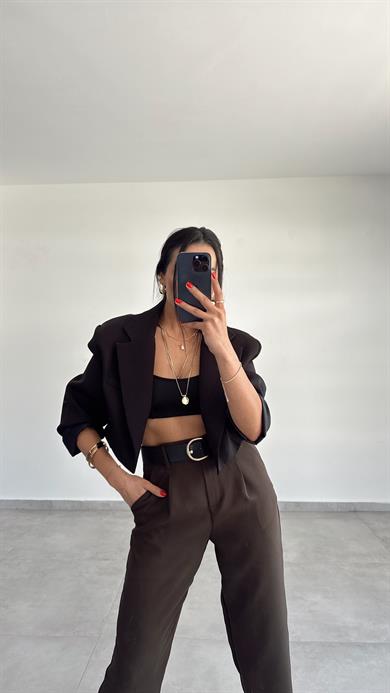 Siyah Tasarım Vatkalı Blazer Ceket