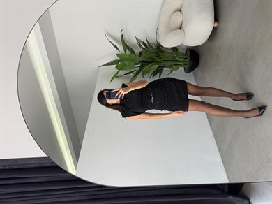 Siyah Taşlı Dik Yaka Elbise