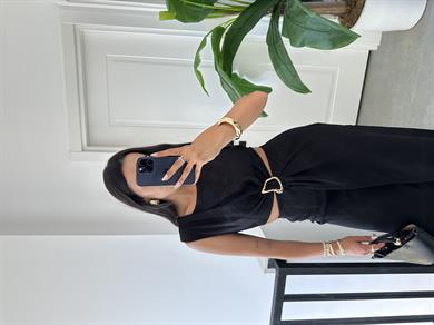 Siyah Tokalı Elbise