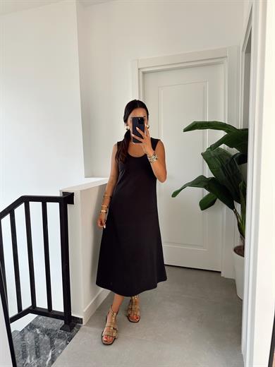 Siyah U Yaka Modal Kumaş Elbise