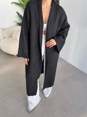 Siyah Uzun Salaş Maxi Triko Hırka