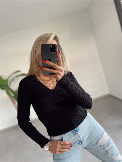 Siyah V Yaka Fitilli Triko