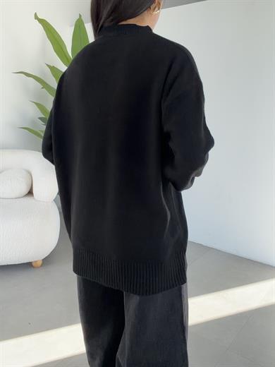 Marla Siyah V Yaka Oversize Triko Kazak