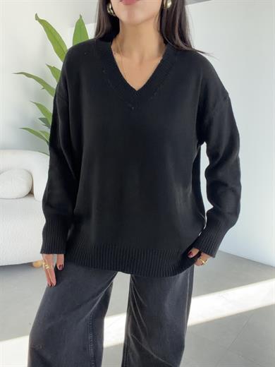 Marla Siyah V Yaka Oversize Triko Kazak